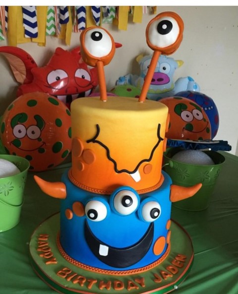 austin-birthday-cakes-and-anniversary-cakes-114